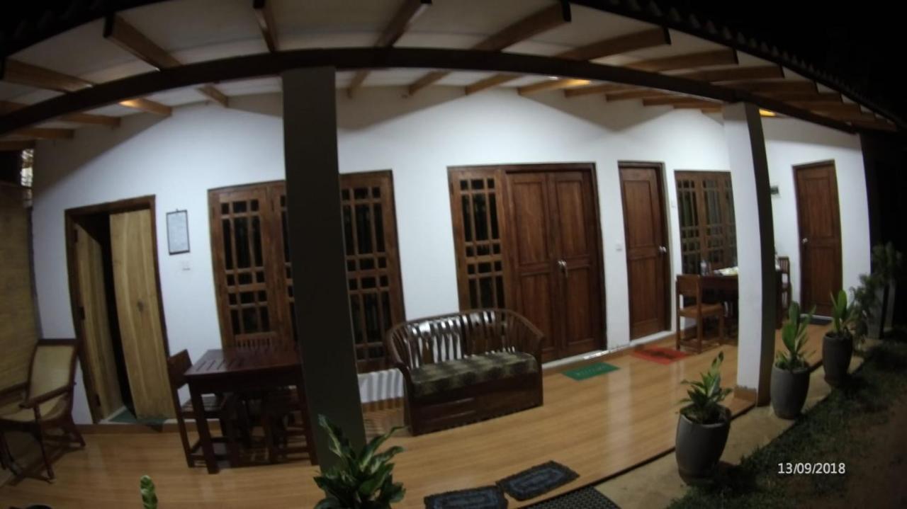 Habarana Dulwan Guest House Exterior foto